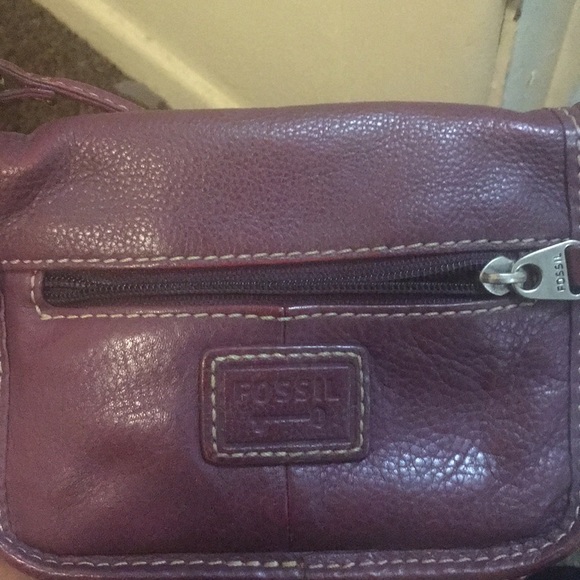 Fossil small hand bag with long strap - Picture 13 of 13